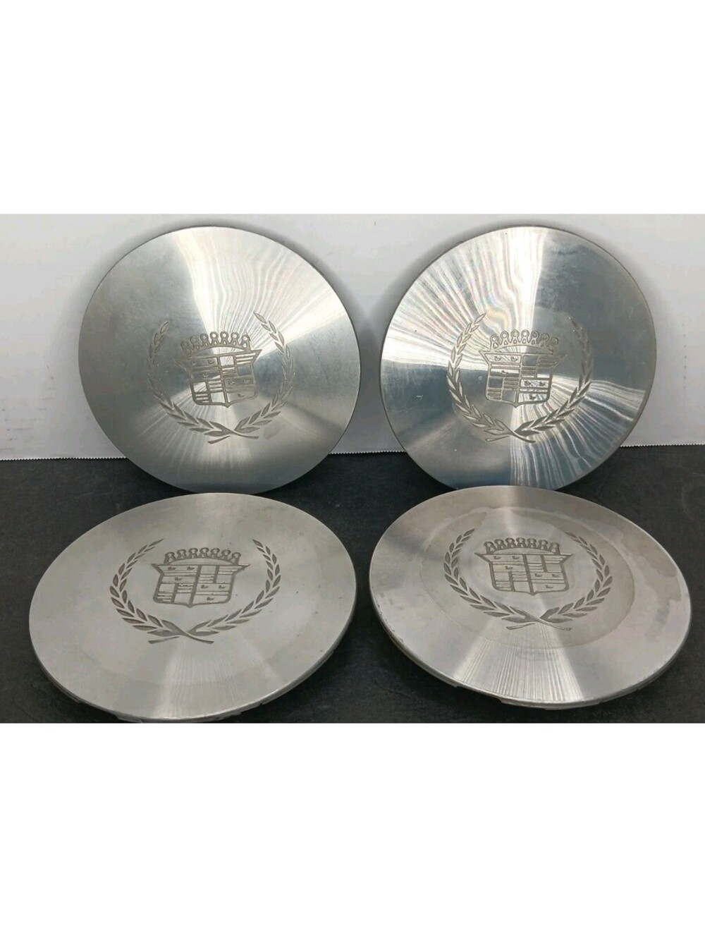 Set of 4 CADILLAC SEVILLE DEVILLE ELDORADO OEM Wheel Center Hub Caps 03543662